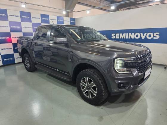 FORD RANGER 3.0 V6 TURBO DIESEL CD XLT 4X4 AUTOMÁTICO FORD RANGER 3.0 V6 TURBO DIESEL CD XLT 4X4 AUTOMÁTICO